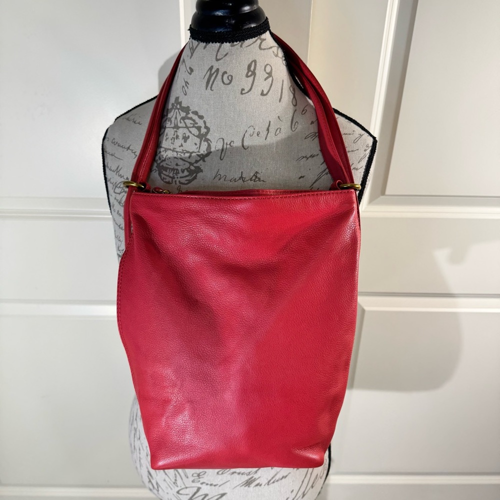 HOBO Blaze Bucket Coral Leather Backpack - Picture 2 of 14